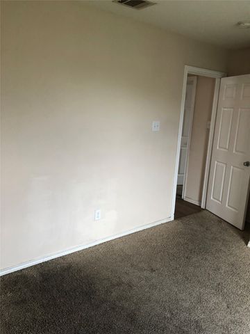 1928 Alanbrook Drive, Fort Worth, TX 76140