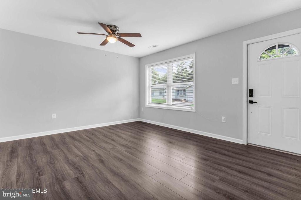 219 TULIP ST, BROWNS MILLS, NJ 08015 — photo 4