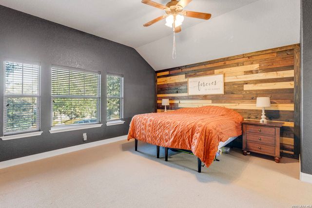 125 Brook Shire, Cibolo, TX 78108