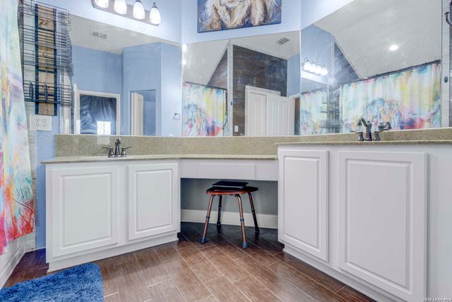 125 Brook Shire, Cibolo, TX 78108