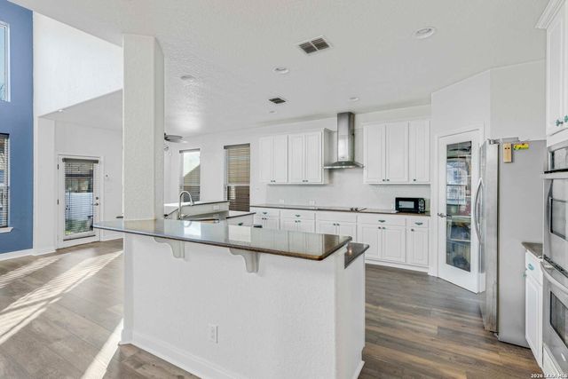 125 Brook Shire, Cibolo, TX 78108