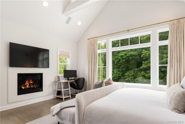 56 Intervale Place, Rye, NY 10580