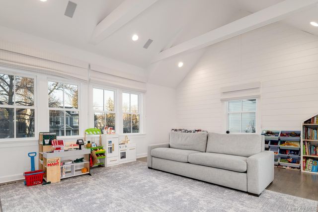 56 Intervale Place, Rye, NY 10580