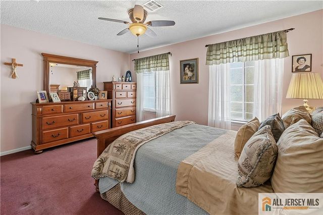 1213 Lindera Plaza B, Monroe, NJ 08831