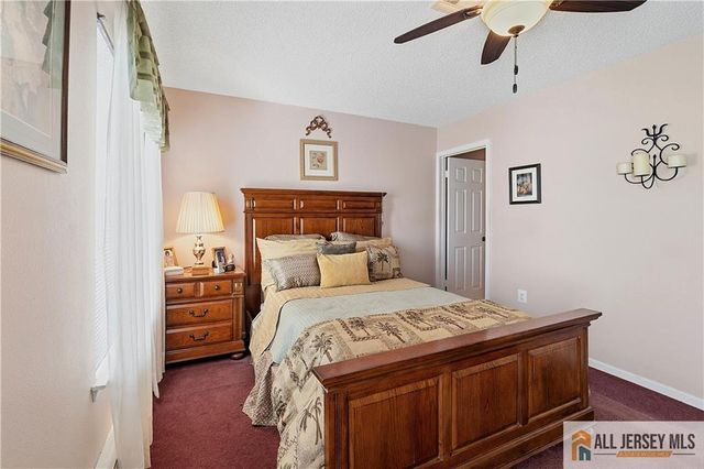 1213 Lindera Plaza B, Monroe, NJ 08831