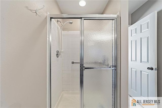 1213 Lindera Plaza B, Monroe, NJ 08831