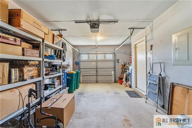 1213 Lindera Plaza B, Monroe, NJ 08831