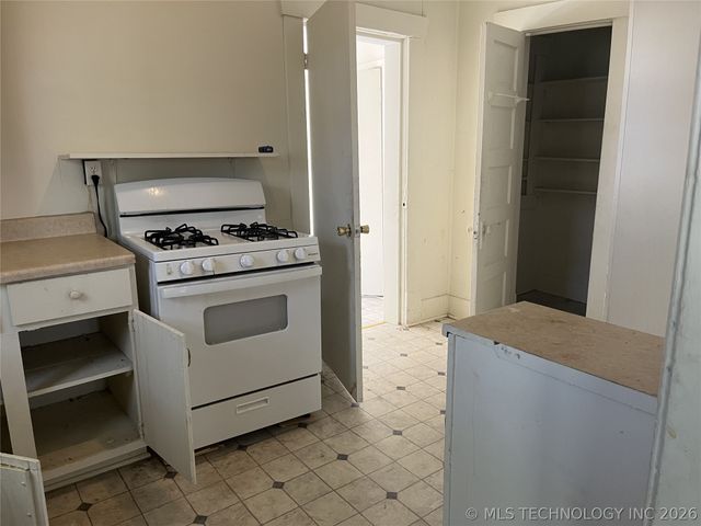 411 S Muskogee Avenue, Okmulgee, OK 74447