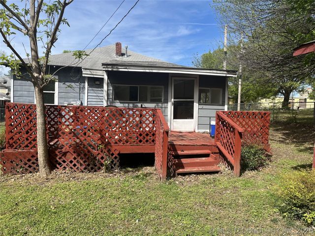 411 S Muskogee Avenue, Okmulgee, OK 74447