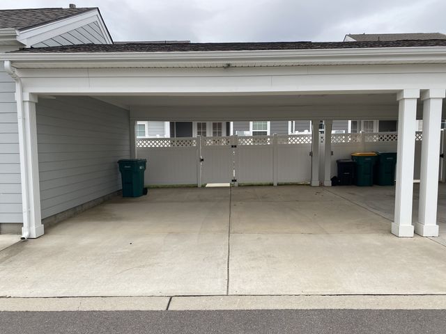 984 Carraway Ln, Spring Hill, TN 37174