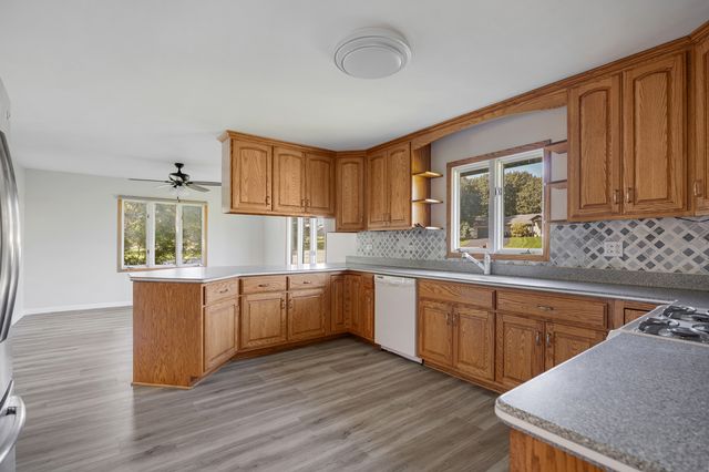 8N627 Gingerwood Lane, Elgin, IL 60124