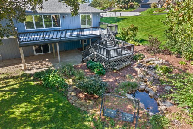 8N627 Gingerwood Lane, Elgin, IL 60124