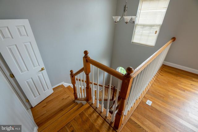 8023 APPLE VALLEY DR, Pasadena, MD 21122