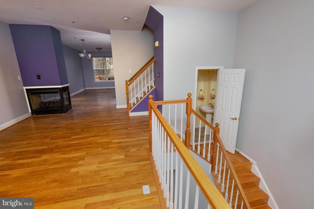 8023 APPLE VALLEY DR, Pasadena, MD 21122