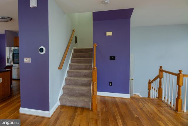 8023 APPLE VALLEY DR, Pasadena, MD 21122