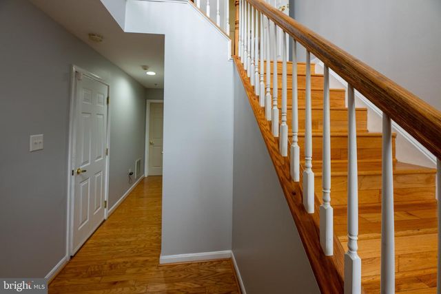 8023 APPLE VALLEY DR, Pasadena, MD 21122