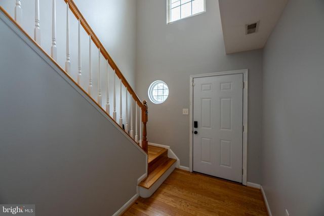 8023 APPLE VALLEY DR, Pasadena, MD 21122