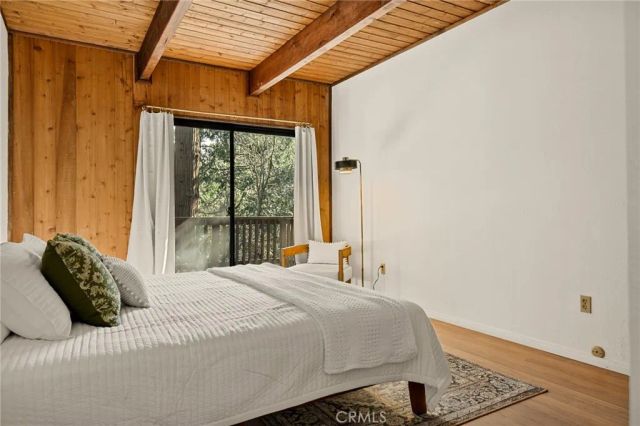 855 Deer Trail, Crestline, CA 92325