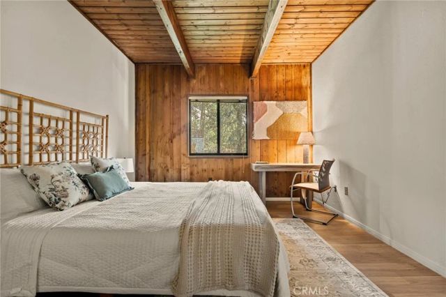 855 Deer Trail, Crestline, CA 92325