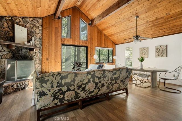 855 Deer Trail, Crestline, CA 92325