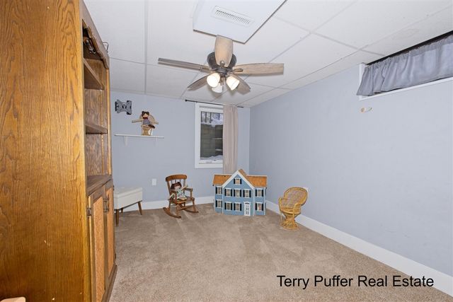 2206 Oak Avenue, Muskegon, MI 49445