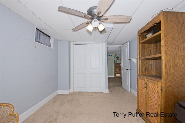 2206 Oak Avenue, Muskegon, MI 49445