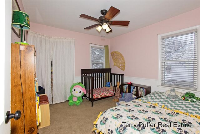 2206 Oak Avenue, Muskegon, MI 49445