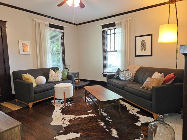 513 Veritas St, Nashville, TN 37211