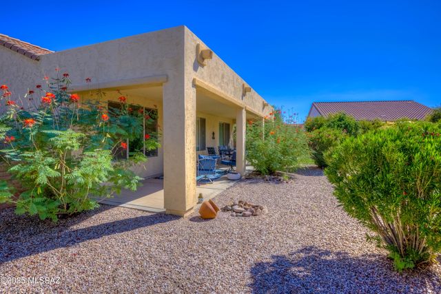 2210 E Eager Drive, Green Valley, AZ 85614