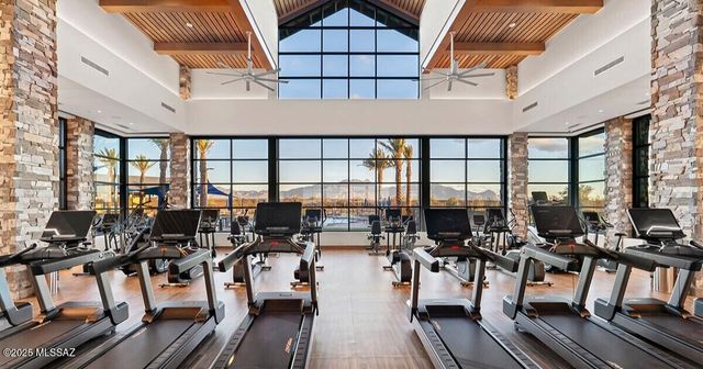 2210 E Eager Drive, Green Valley, AZ 85614