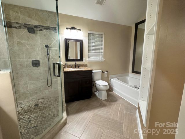 12834 English Walnut Lane, Charlotte, NC 28215