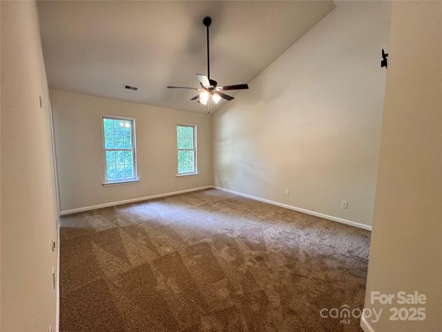 12834 English Walnut Lane, Charlotte, NC 28215