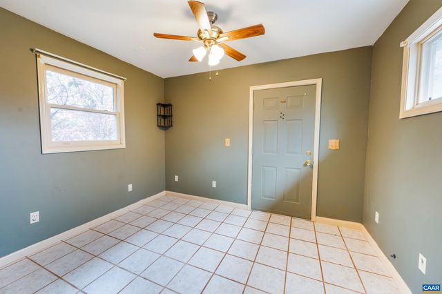 699 WINTON RD, Amherst, VA 24521