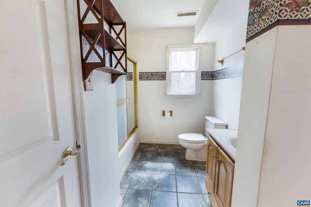 699 WINTON RD, Amherst, VA 24521