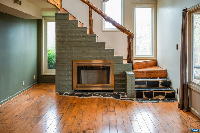 699 WINTON RD, Amherst, VA 24521