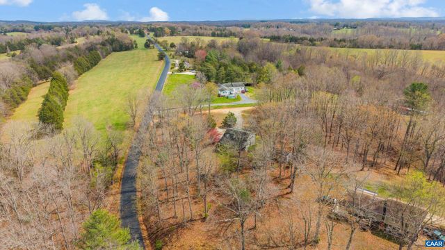 699 WINTON RD, Amherst, VA 24521