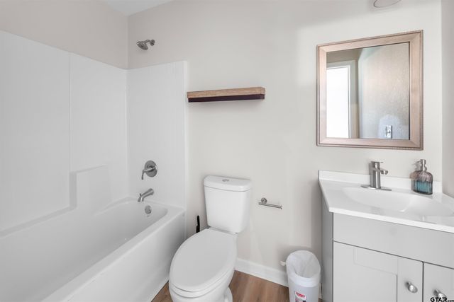 1528 E Devine St, Tyler, TX 75701