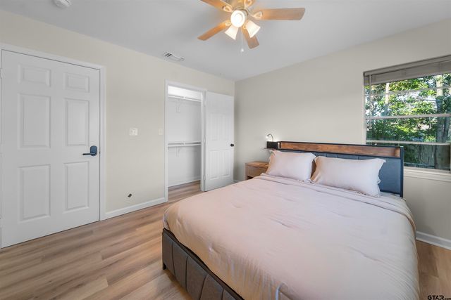 1528 E Devine St, Tyler, TX 75701