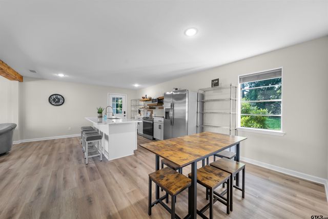 1528 E Devine St, Tyler, TX 75701