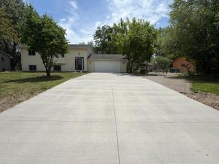 2718 140th Lane NW, Andover, MN 55304