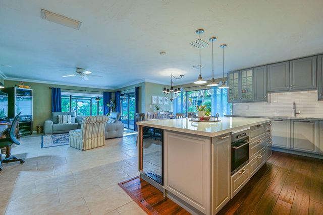 5535 Constant Spring Terrace 216, Lauderhill, FL 33319