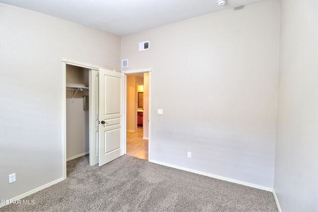 3017 WOODHEAD, El Paso, TX 79938