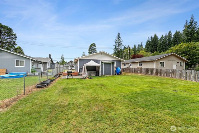 630 N 11Th, Elma, WA 98541