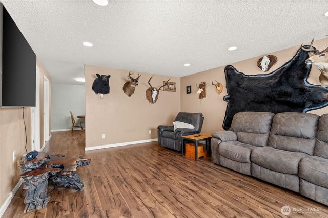 630 N 11Th, Elma, WA 98541