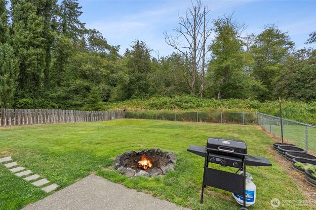 630 N 11Th, Elma, WA 98541