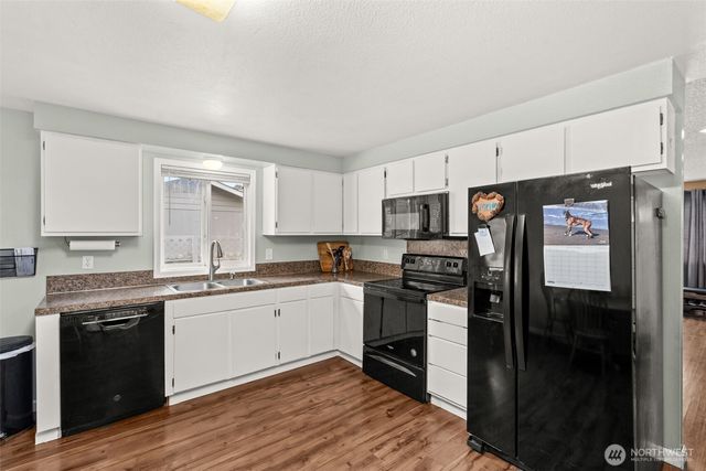 630 N 11Th, Elma, WA 98541