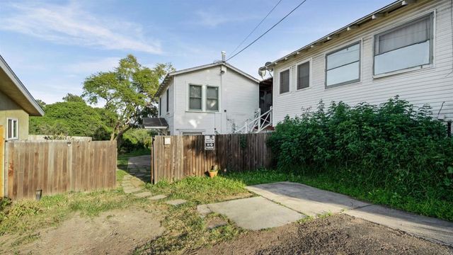 3121 Alta Drive, National City, CA 91950