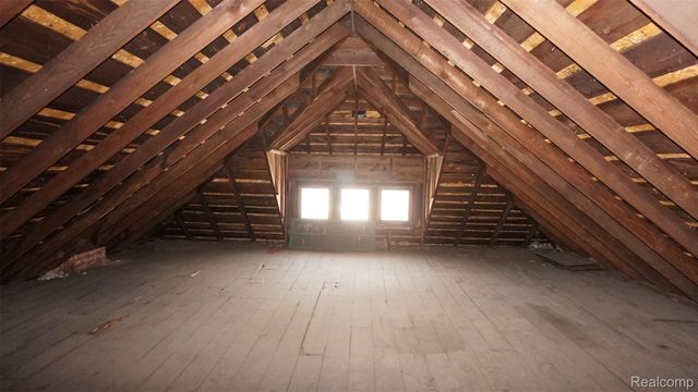 4081 W Euclid Street, Detroit, MI 48204