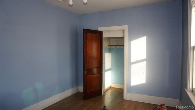 4081 W Euclid Street, Detroit, MI 48204