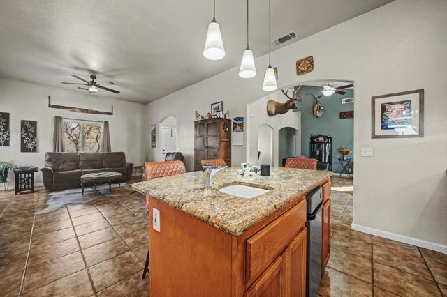 4402 Jaquima Dr, Angels Camp, CA 95222